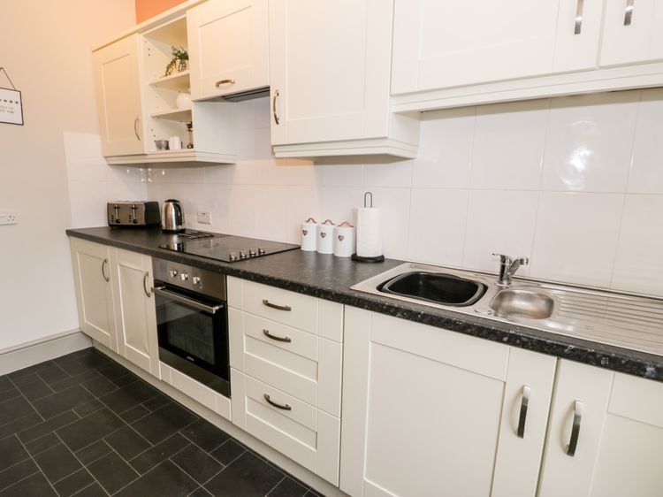 Rose Suite, listing photograph 11