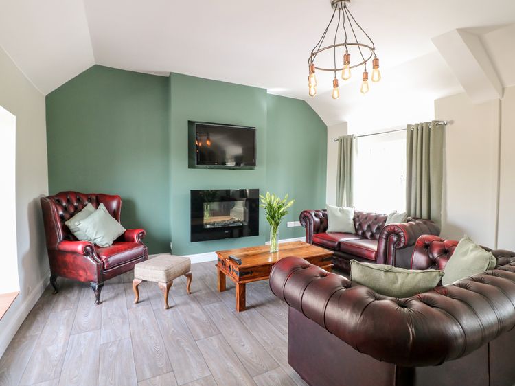 The Loft at The George, listing photograph 2