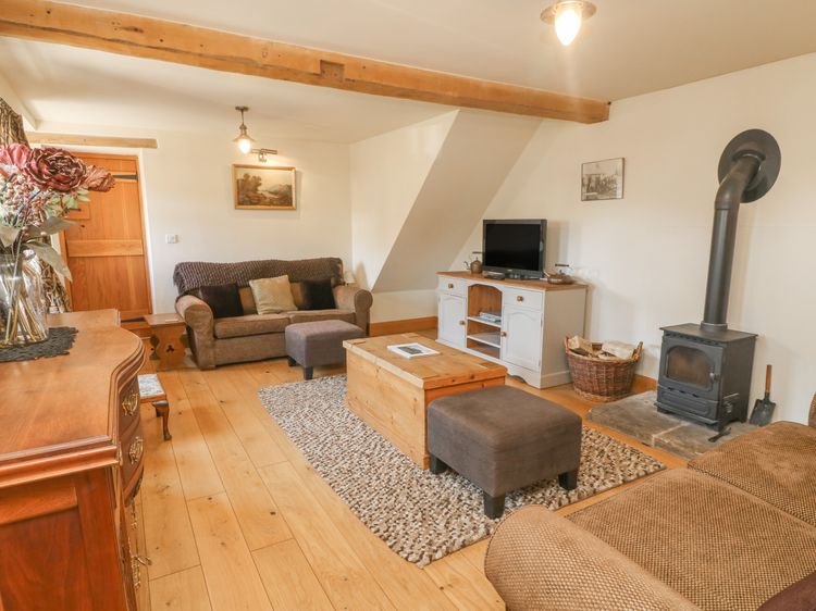 Old Hall Byre, listing photograph 4