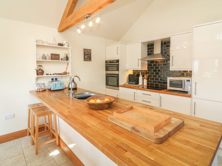 Old Hall Byre, listing photograph 6