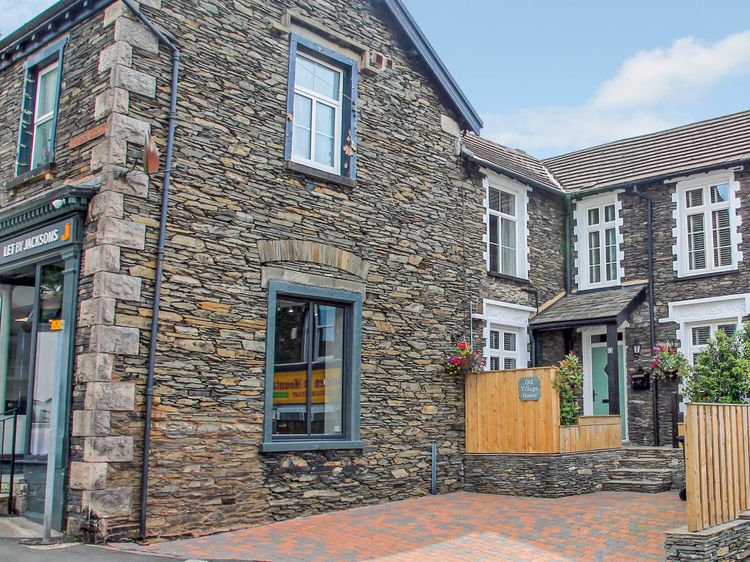 Old Village House, listing photograph 2