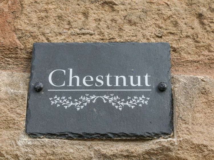 Chestnut Cottage, listing photograph 2