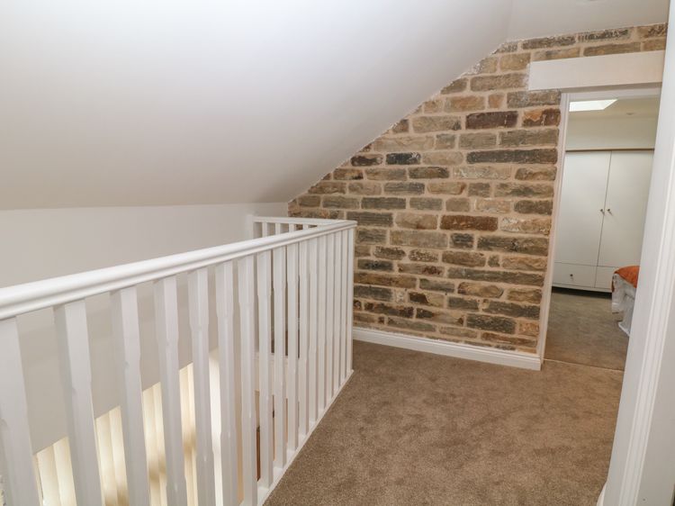 Holly Cottage, listing photograph 10