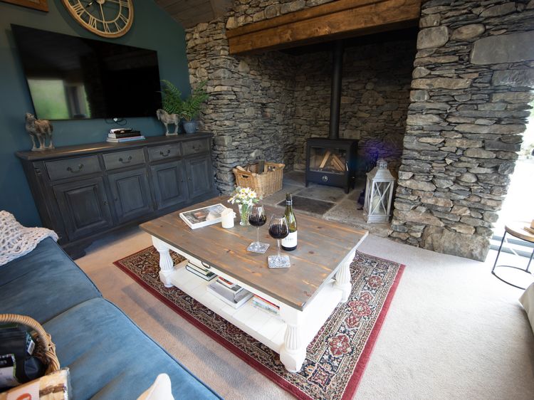 The Owl's Shack, listing photograph 6