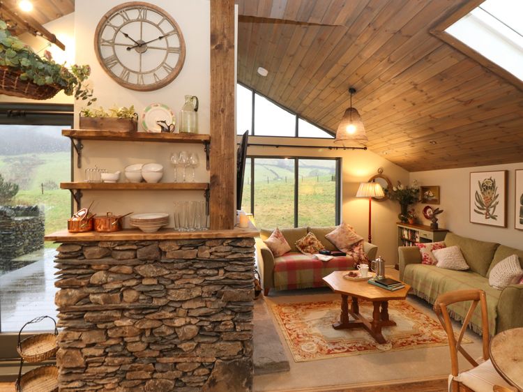 The Badger's Shack, listing photograph 7