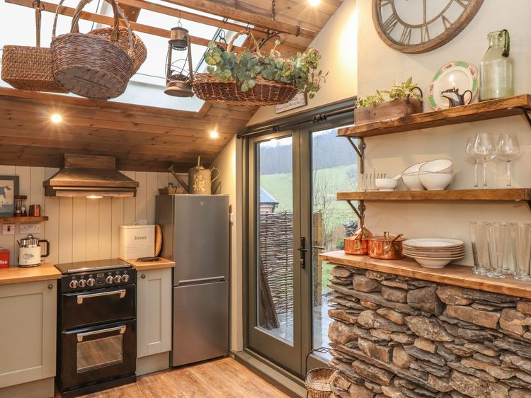 The Badger's Shack, listing photograph 11