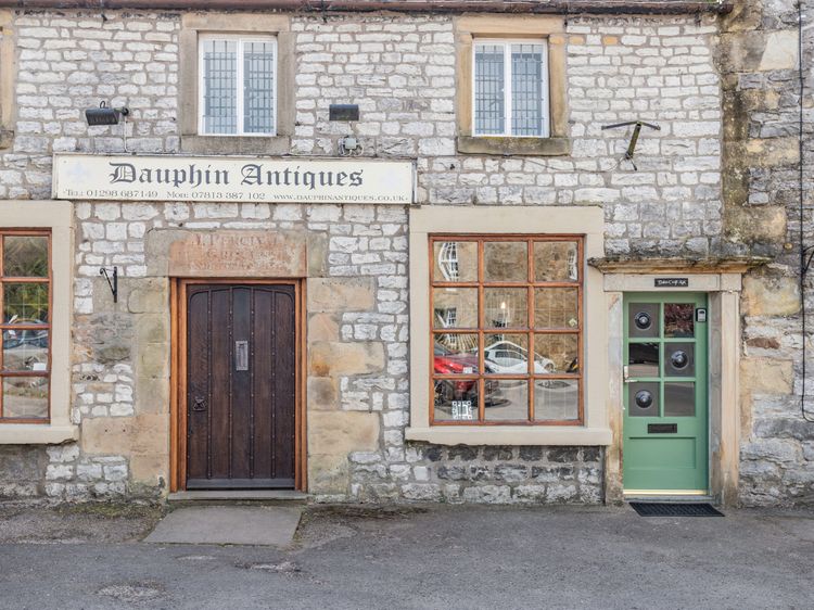 Dales Croft Apartment, listing photograph 2