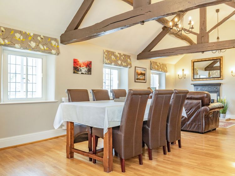 Dales Croft Apartment, listing photograph 7
