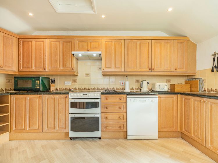 Dales Croft Apartment, listing photograph 12