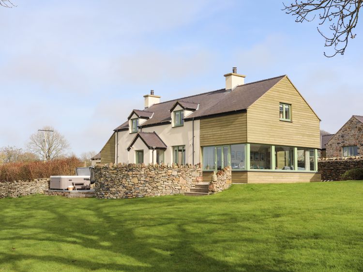 Dolwaenydd, listing photograph 3