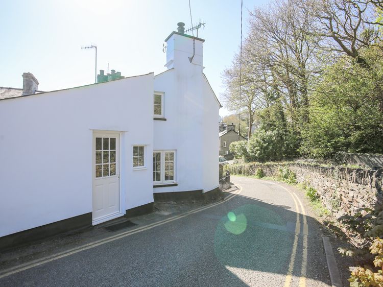 Bryn Coed, listing photograph 2