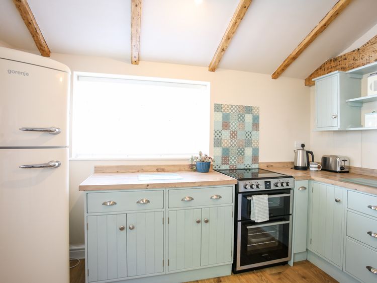 Bryn Coed, listing photograph 10