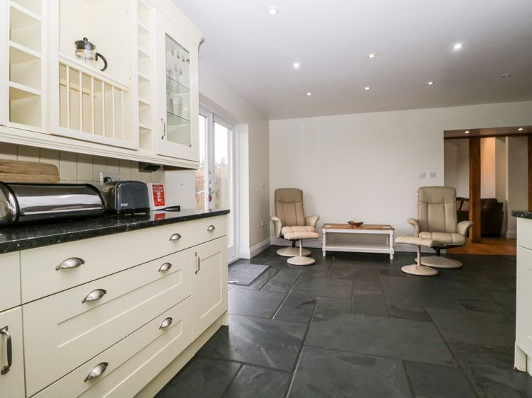 Beckwood, listing photograph 8