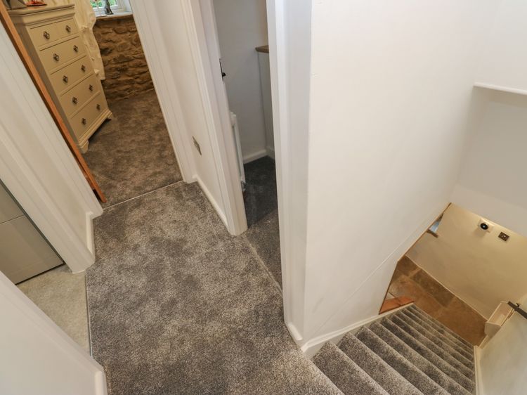 Lydgate Cottage, listing photograph 12