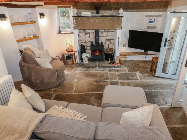 Lydgate Cottage, listing photograph 5