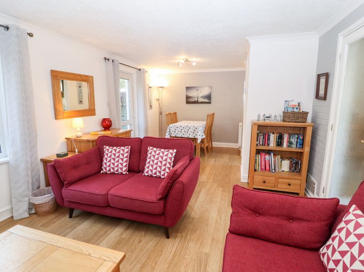 Annes Cottage, listing photograph 4
