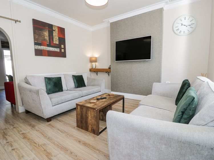 Apartment 1 - Llandudno Central