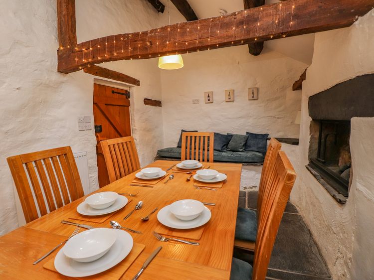 Fir Tree Cottage, listing photograph 7