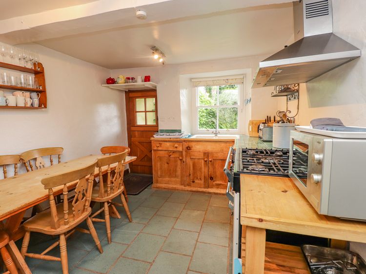 Fir Tree Cottage, listing photograph 9