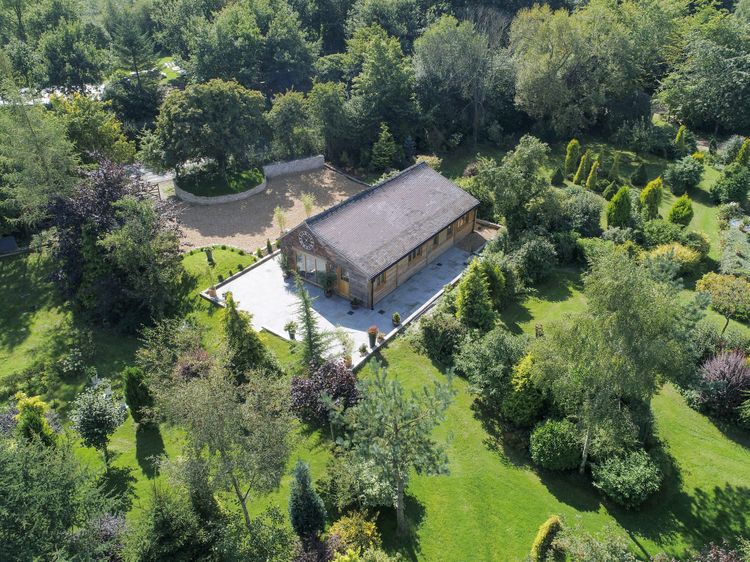 Ladycroft Barn, listing photograph 3