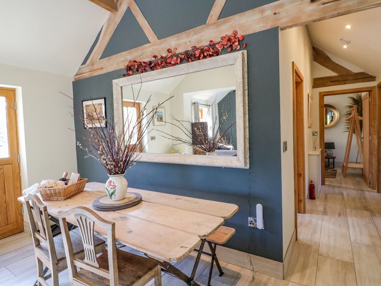 Ladycroft Barn, listing photograph 7
