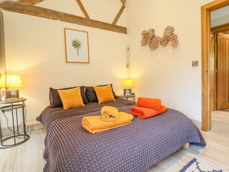 Ladycroft Barn, listing photograph 12