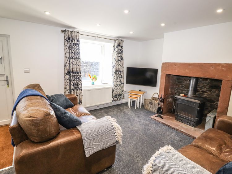 Sparrow Cottage, listing photograph 3