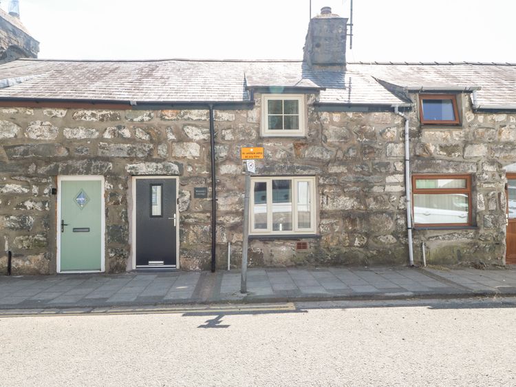 Weaver's Cottage, listing photograph 2
