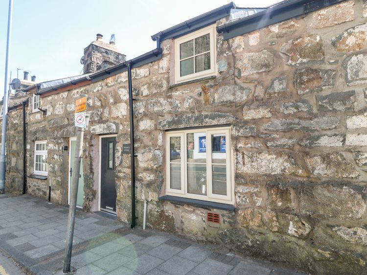 Weaver's Cottage, listing photograph 4