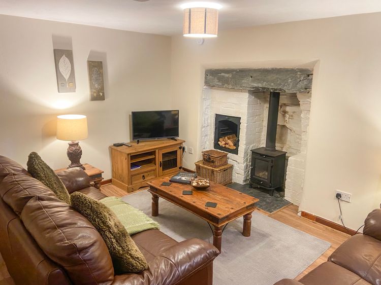 Weaver's Cottage, listing photograph 7