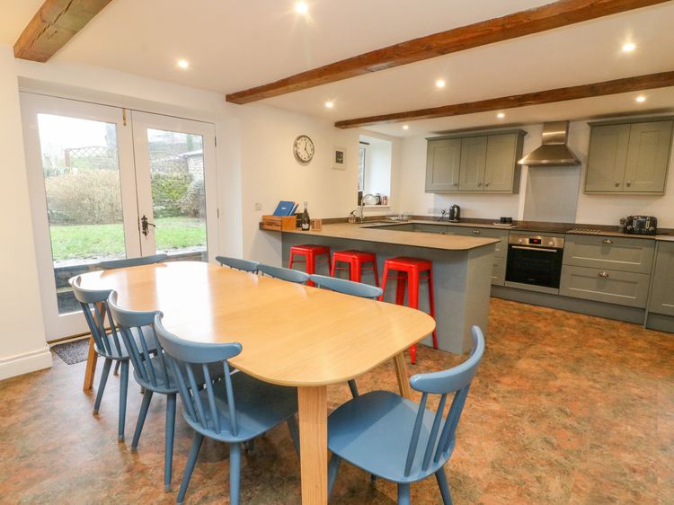 Clover Cottage, listing photograph 9