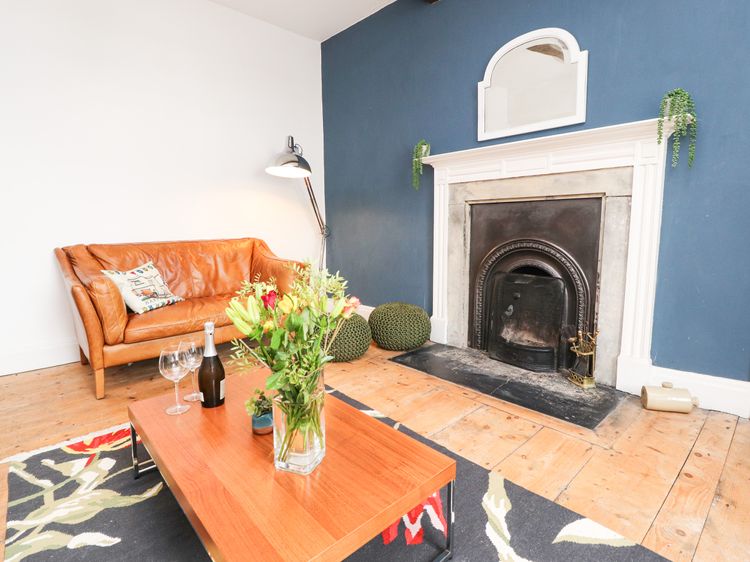 Dyson House, listing photograph 7