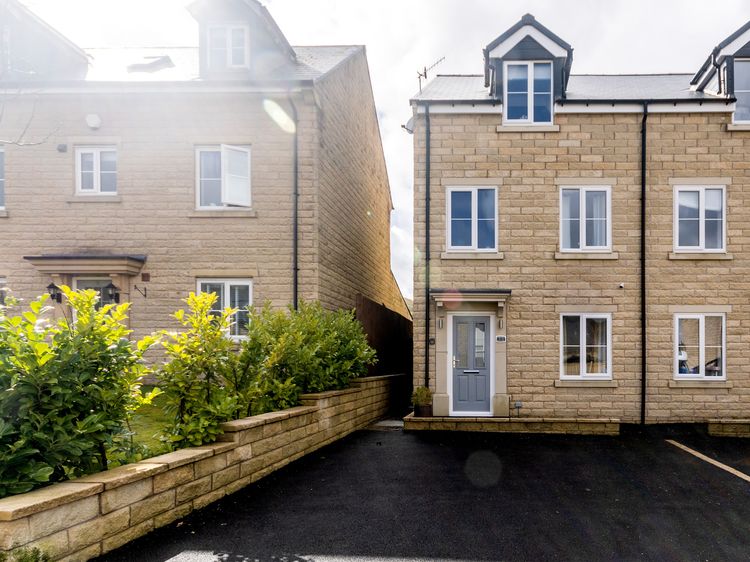 Burbage View, listing photograph 2