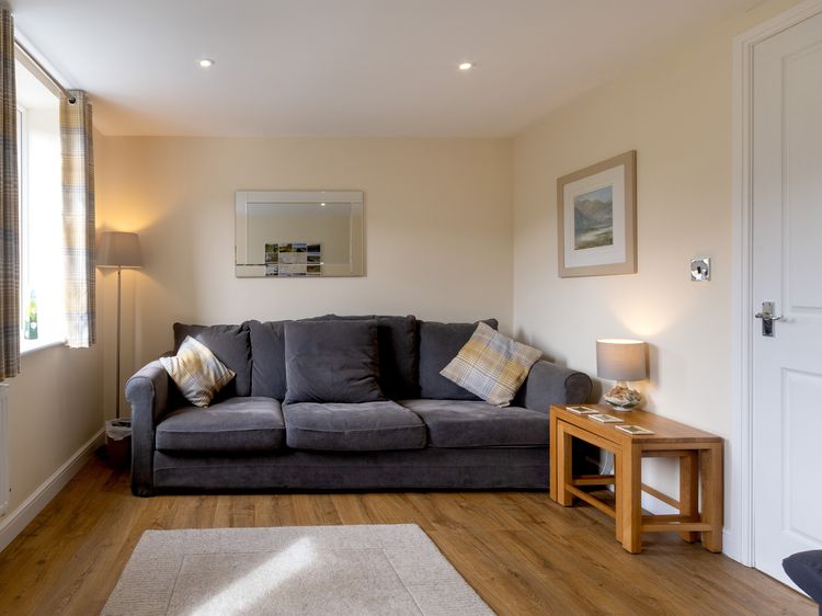 Burbage View, listing photograph 4