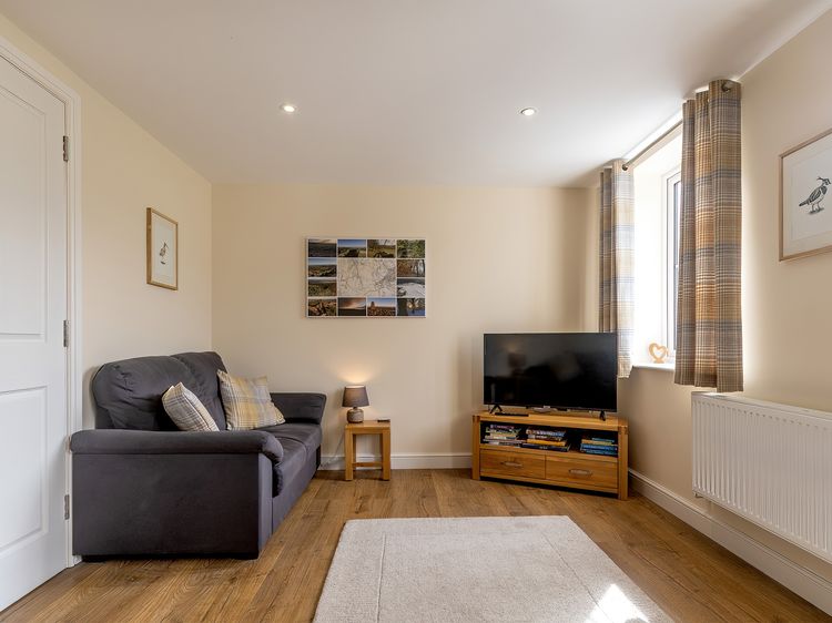 Burbage View, listing photograph 5