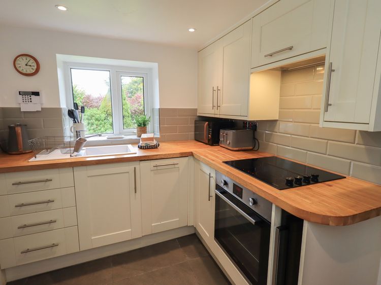 Green Stile Cottage, listing photograph 7
