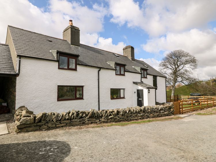 Orsedd Wen Farmhouse