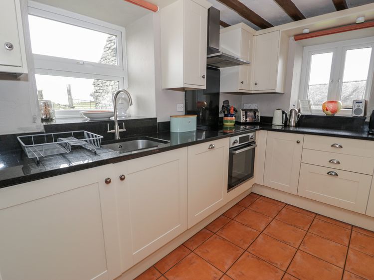 Orsedd Wen Cottage, listing photograph 12