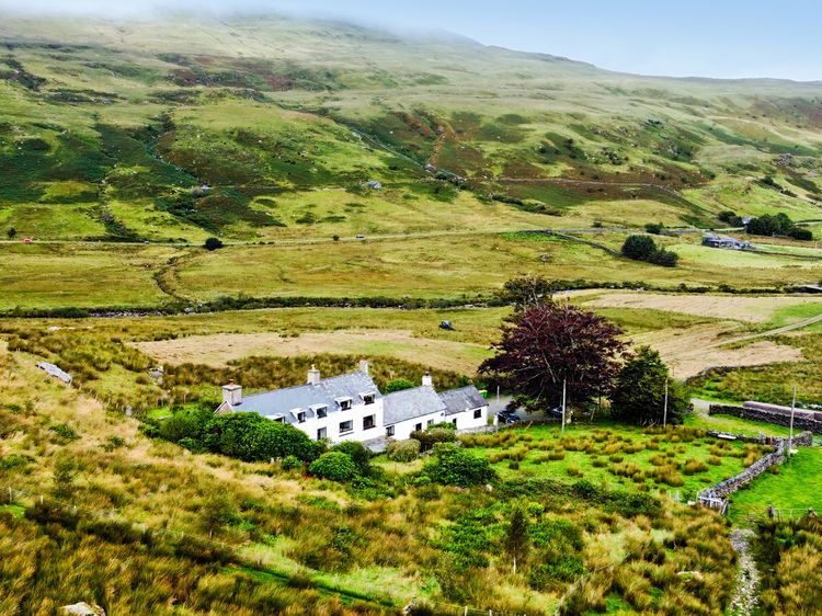 Cwm