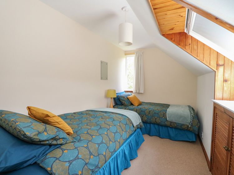 Upper Brackendale, listing photograph 9