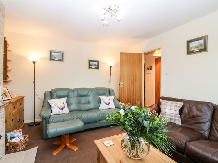10 Annesley Park, listing photograph 3