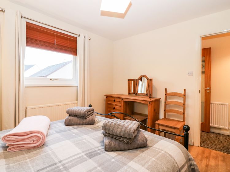 10 Annesley Park, listing photograph 10