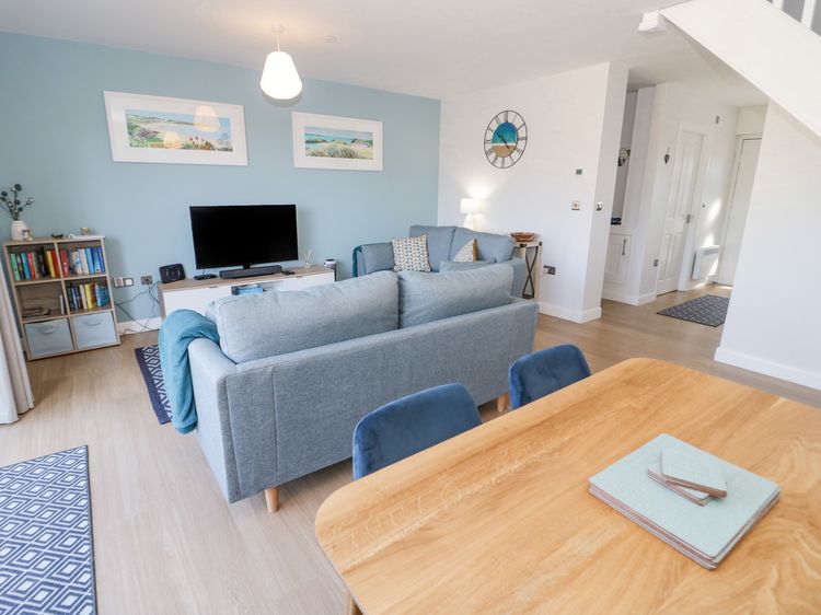 14 Parc Delfryn, listing photograph 4
