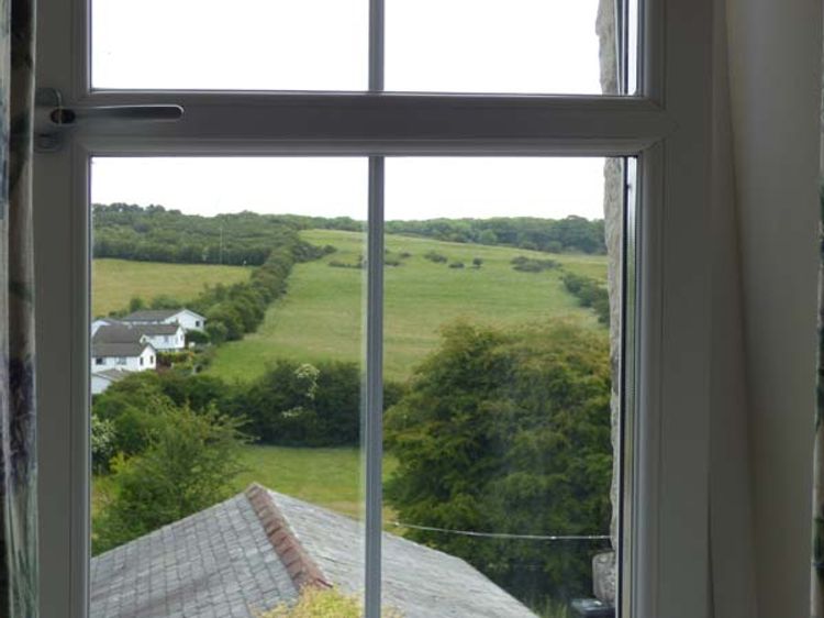 2 West View, listing photograph 12