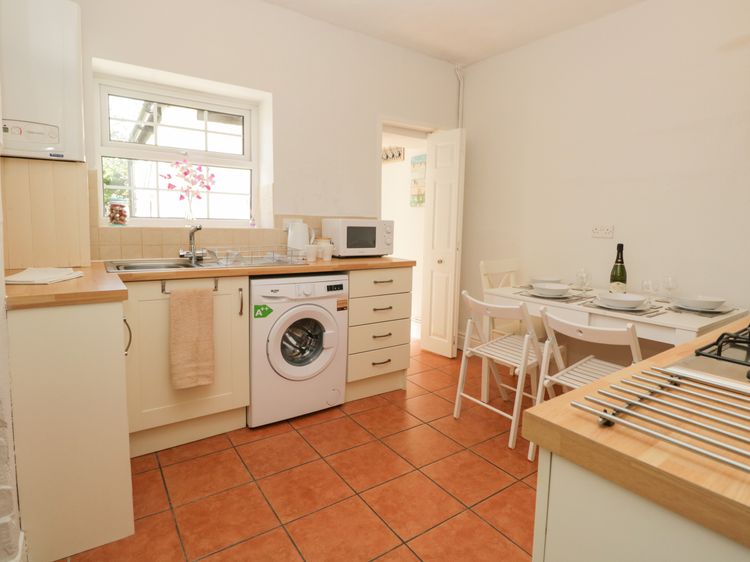 Holly Cottage, listing photograph 7