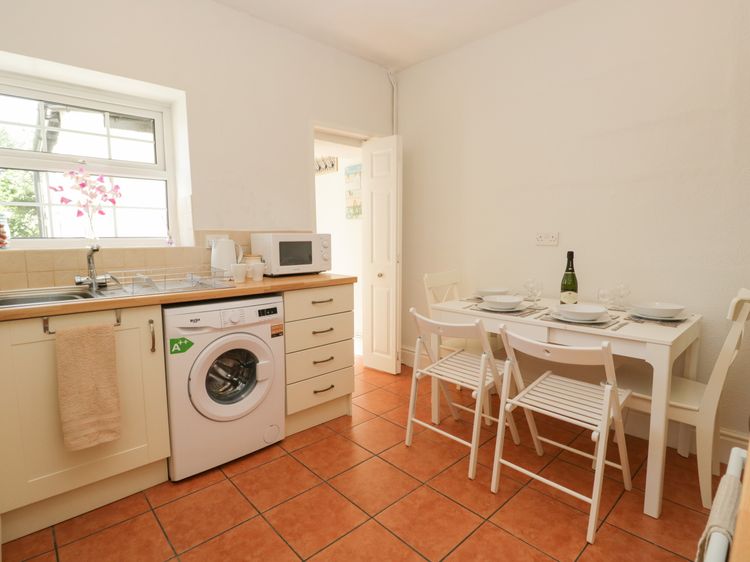Holly Cottage, listing photograph 8
