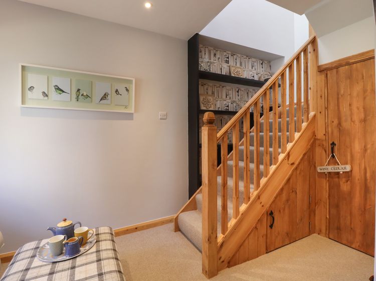 1 Walkers Barn, listing photograph 4