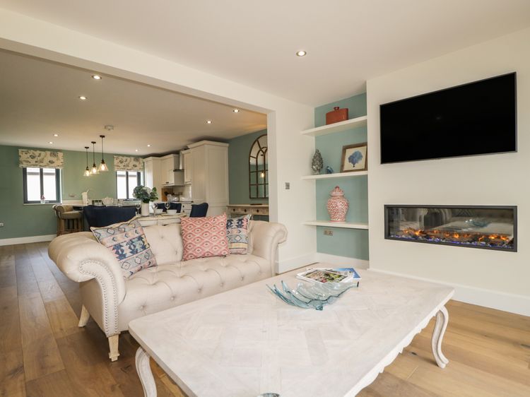 Tarn End Cottages 12, listing photograph 3