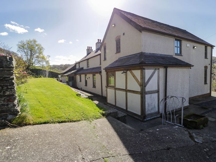 Fron Goch Farm, listing photograph 2