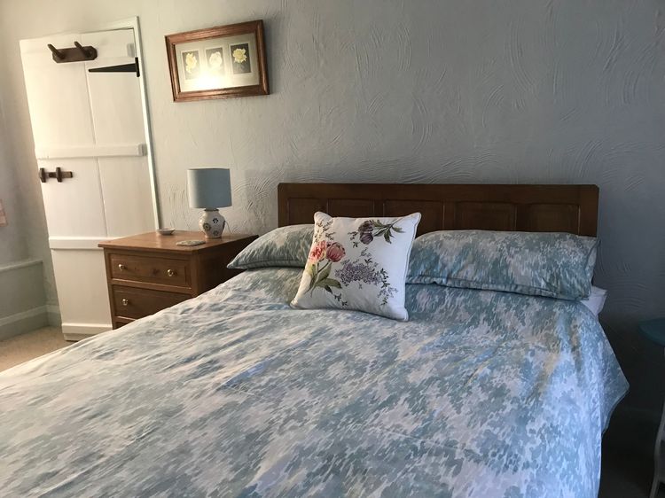 Tyee Cottage, listing photograph 11